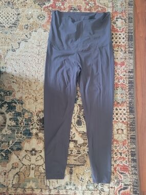 Maternity High-Waist Gray Seamless Leggings